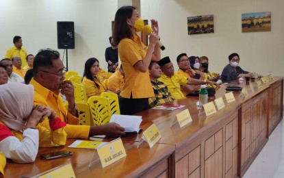 Cindy Wurangian Apresiasi Arahan Akbar Tanjung Saat Konsolidasi PG