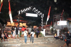 stand minahasa