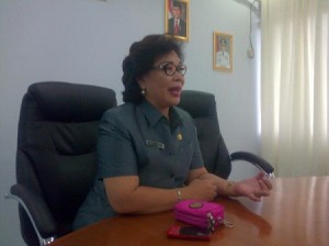 Kepala DInas Kesehatan Provinsi Sulut dr Grace Punuh