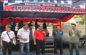 Kegiatan auto racing di Bitung