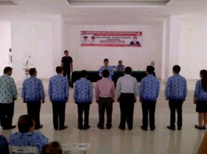 Sekretaris Daerah Ir AB Tinungki melantik LBH Korpri Kabupaten Mintra