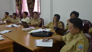 Bupati-TAPD Gilir SKPD Presentasi KAK.