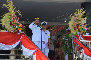 Perayaan HUT Kabupaten Kepulauan Talaud ke 13 yang jatuh pada hari Kamis (2/7) sungguh semarak. Peringatan HUT yang di pusatkan di Melonguane (ibukota kabupaten, red)