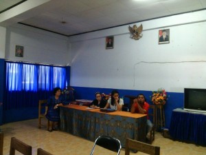 Panitia Penerimaan Siswa baru SMP Negeri I Manado.